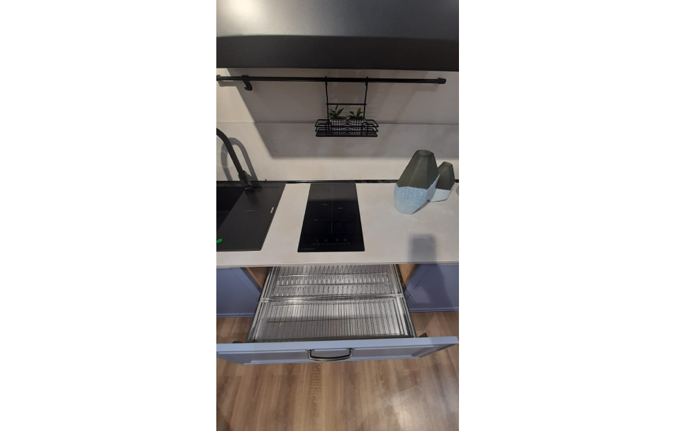 Распродажа - изображение №6 "Кухня Аманти (выставочный образец с бытовой техникой)"  на www.Angstrem-mebel.ru